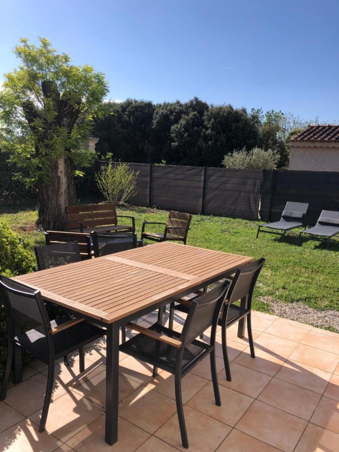 Castel Mireio Gites Cairanne Exterior foto